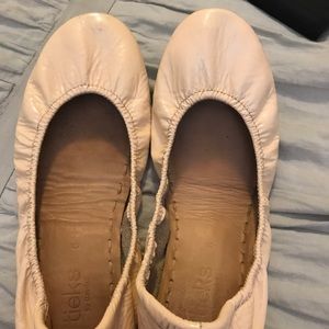 Cream Paten Leather Tiek’s